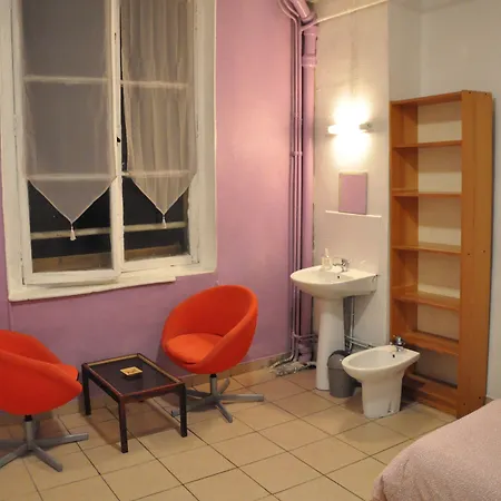 Le Globe Hostel Παρίσι