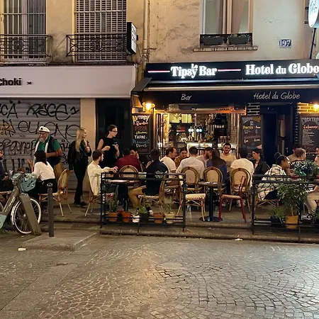 بيت شباب Le Globe