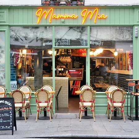 Le Globe بيت شباب باريس