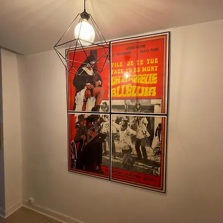 Le Globe بيت شباب