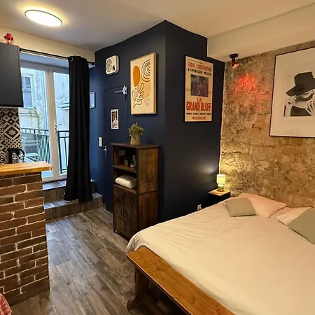 Le Globe Albergue